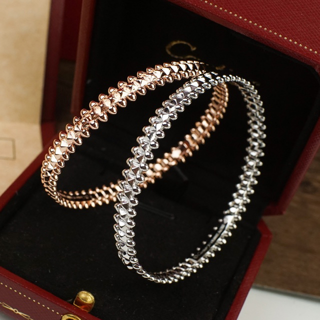 Ca*t1er bracelets